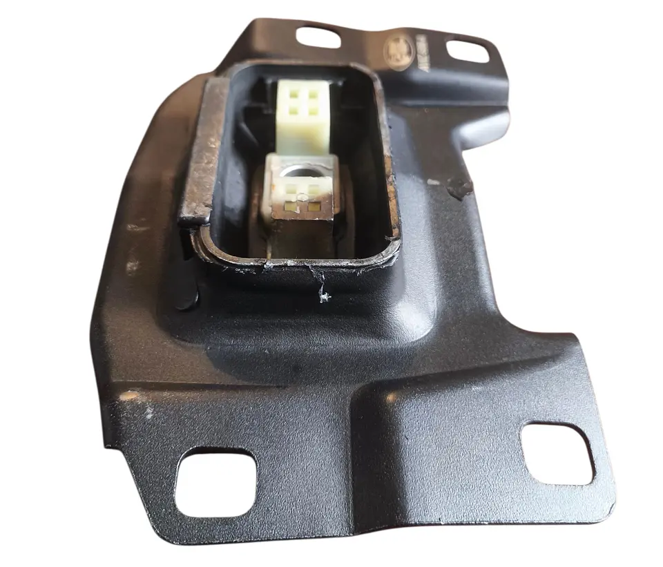 SOPORTE CAJA FORD ESCAPE, FOCUS 2012 EN ADELANTE 3