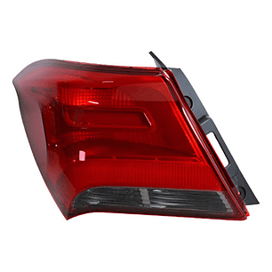 Farol Foco Trasero Prisma 2016-2020 Izquierdo