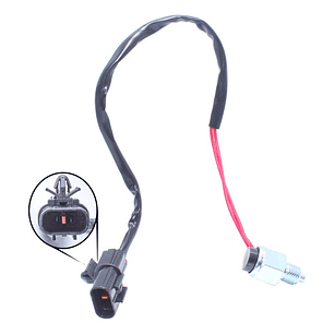 Interruptor Marcha Atrás Mitsubishi Montero 2.4cc 2016-2029