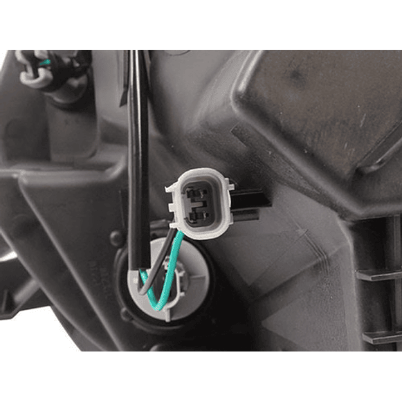 Optico Mitsubishi L200 2.4cc 2016-2018 Izquierdo 5