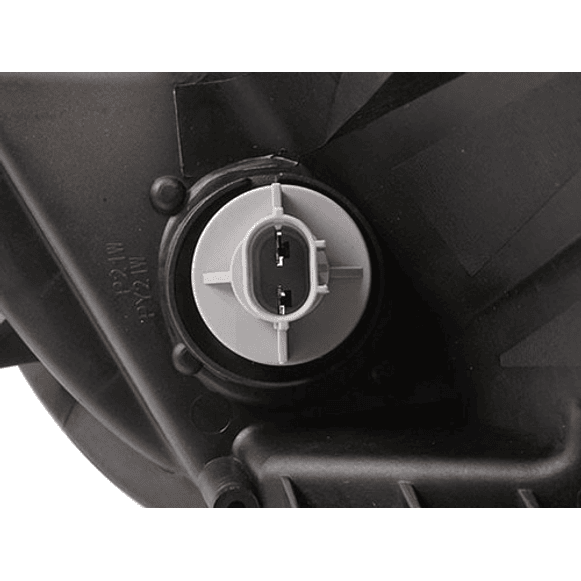 Optico Mitsubishi L200 2.4cc 2016-2018 Izquierdo 6