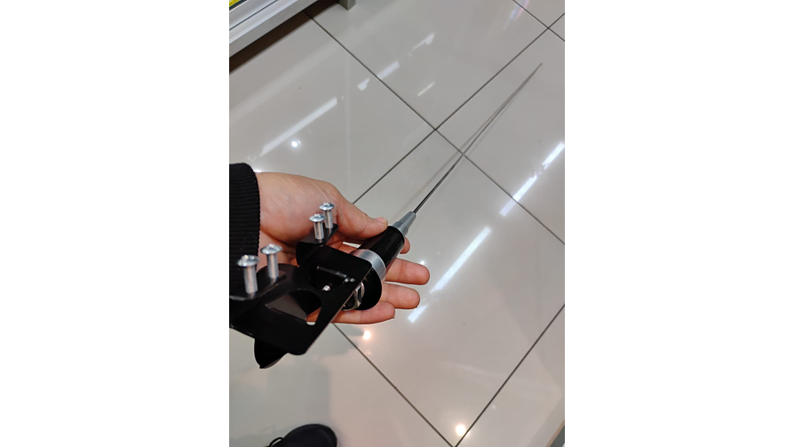 Antena Flexible Látigo 140cm Cromada Decorativa - Con Base Universal 2