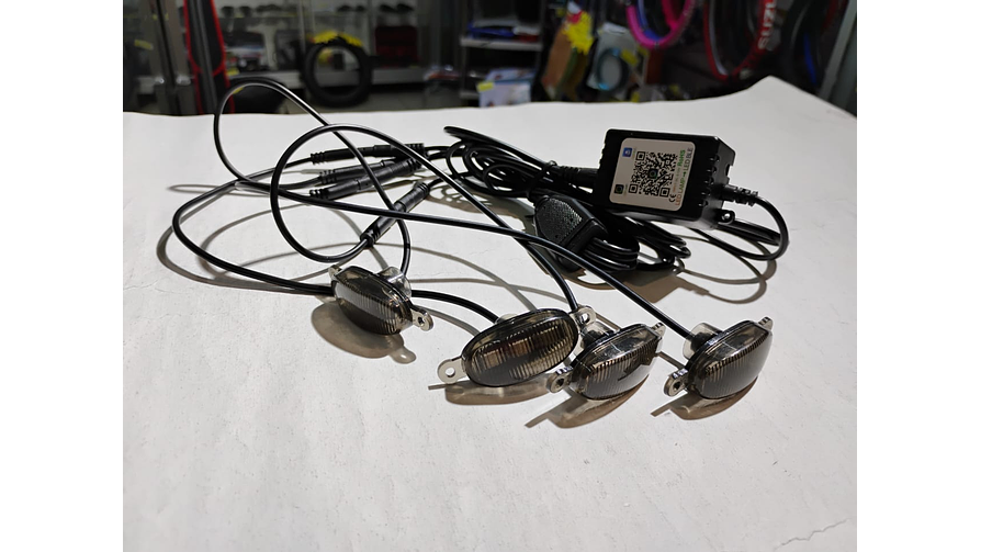 KIT LUCES LED RAPTOR RGB CON APLICACIÓN BLUETOOTH 7