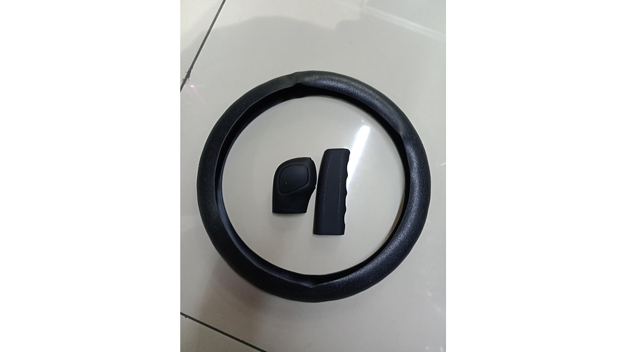 Set 3 Piezas de Silicona - Cubre Volante, Pomo y Freno de Mano (Negro Universal) 2