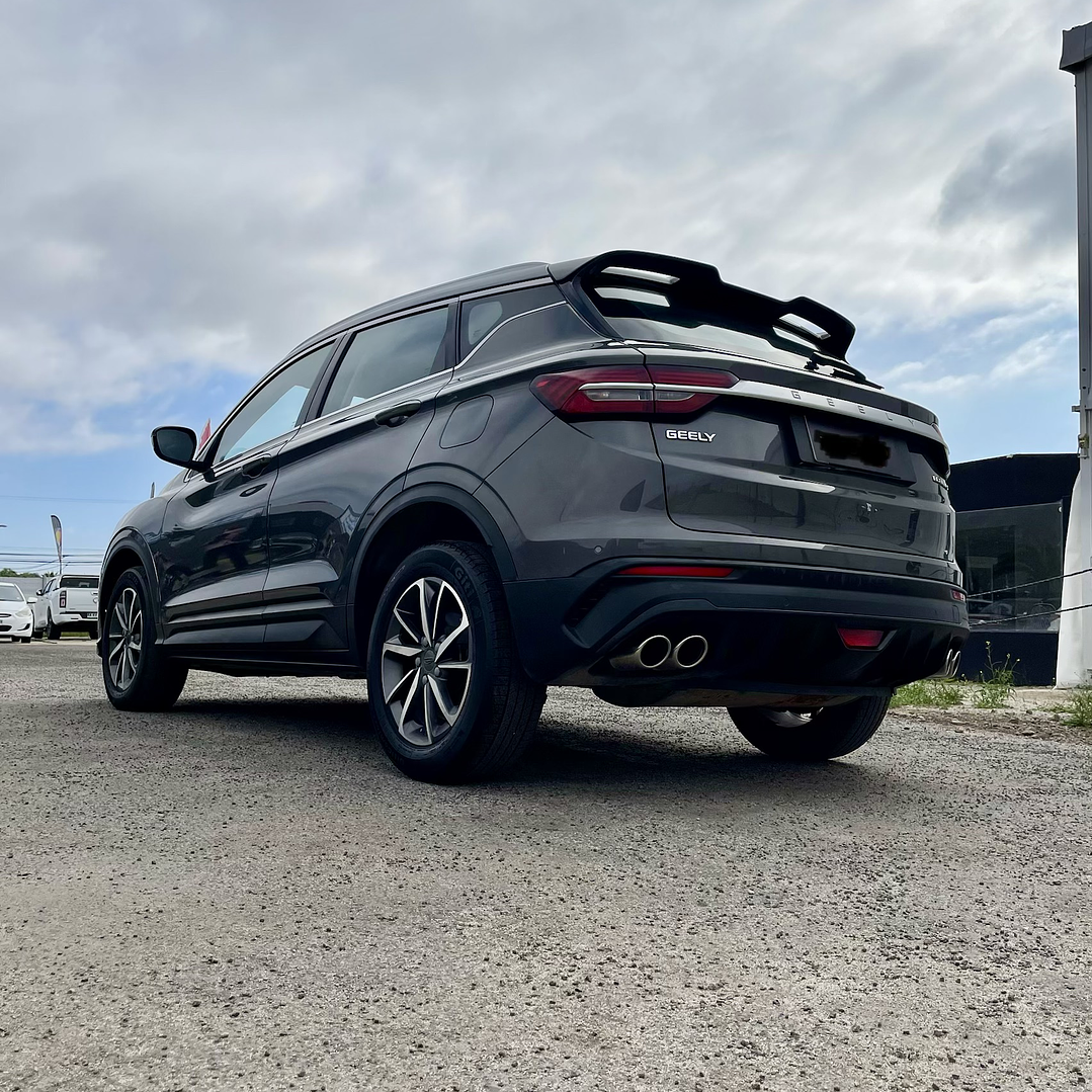 Geely Coolray 1.5 Turbo Comfort Automático 2023 8