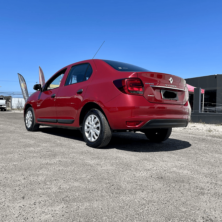 Renault Symbol 1.6 Manual Zen 2017 6