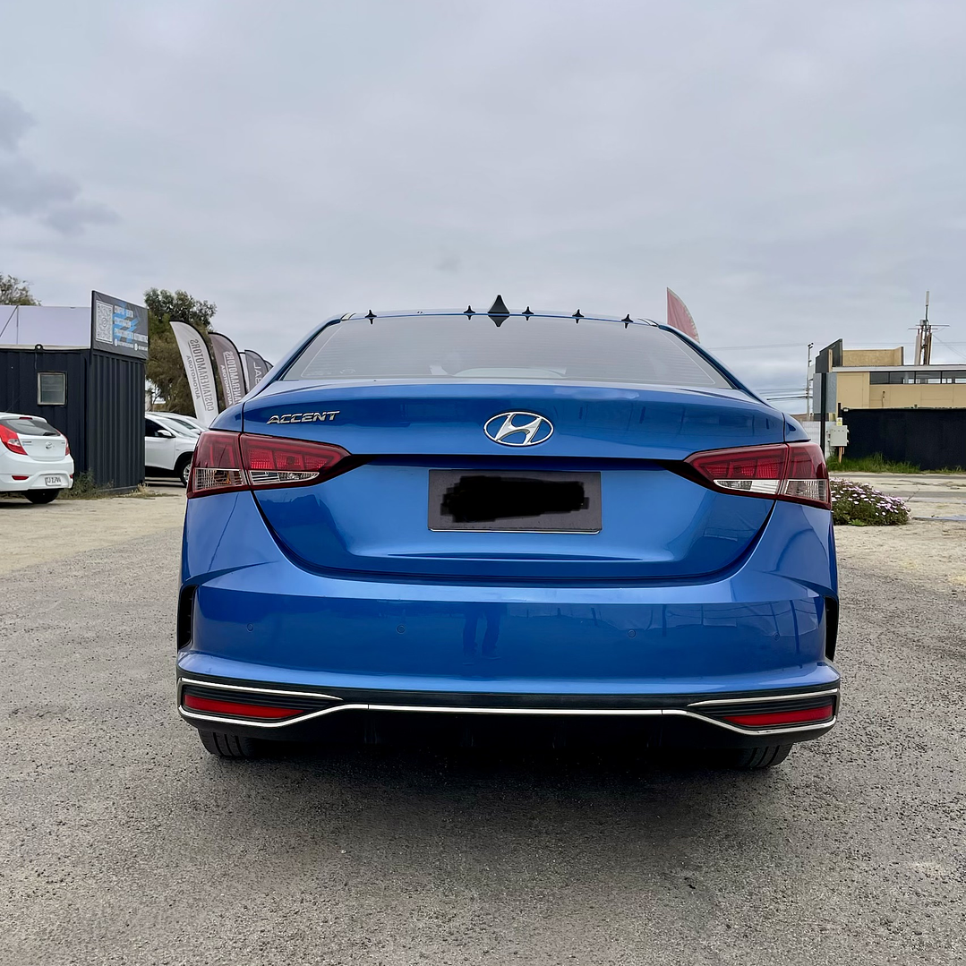 Hyundai Accent 1.4 Value Manual 2021 5