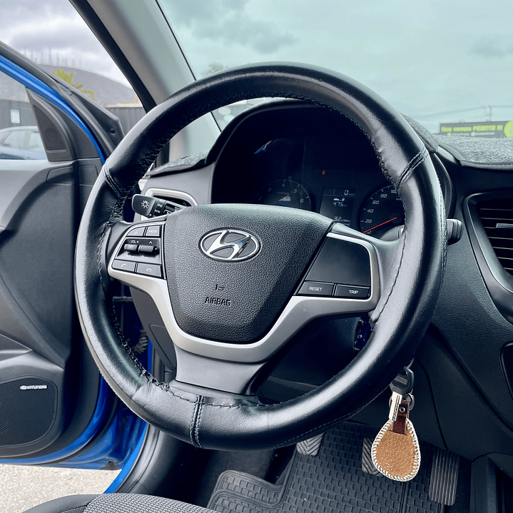 Hyundai Accent 1.4 Value Manual 2021 9