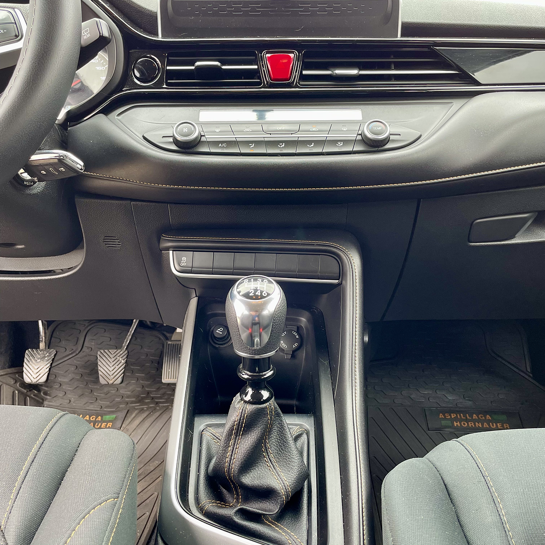 Jac JS4 1.6 Manual Comfort Smart 2022 14