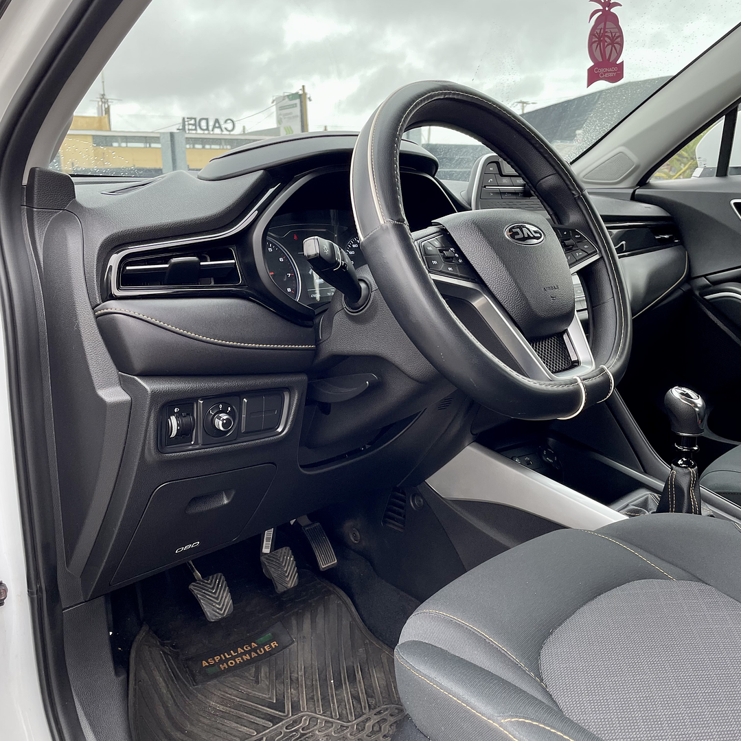 Jac JS4 1.6 Manual Comfort Smart 2022 19