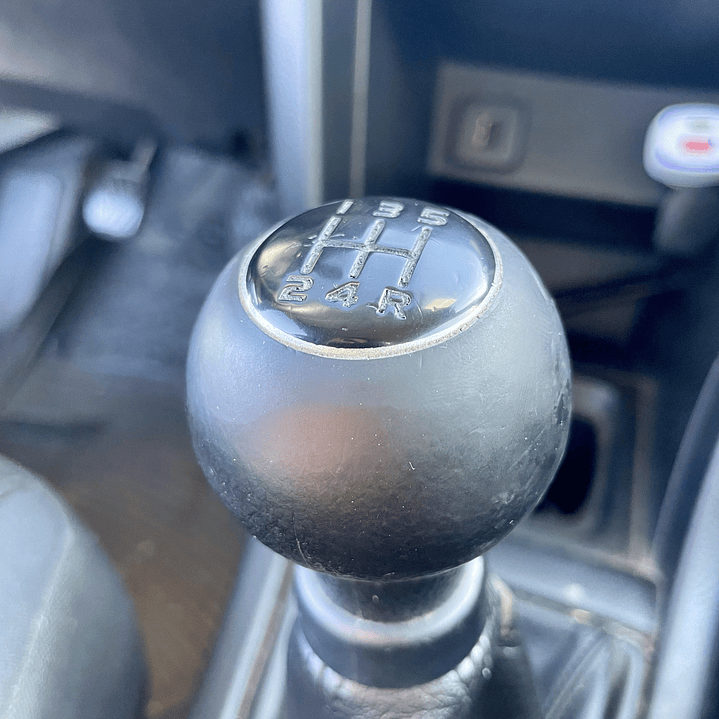 Suzuki Swift 1.2 GLS Manual 2015 8