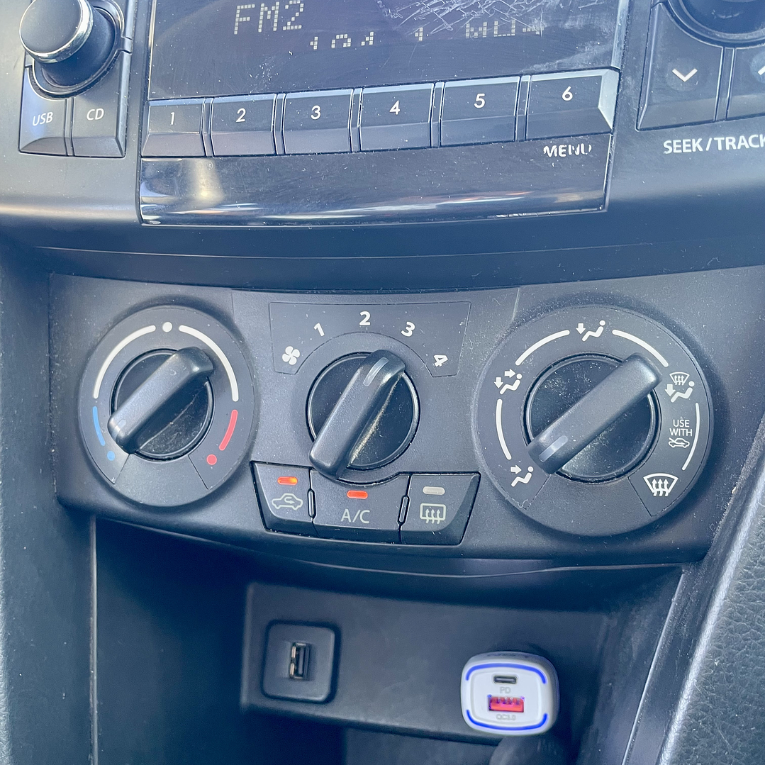 Suzuki Swift 1.2 GLS Manual 2015 10