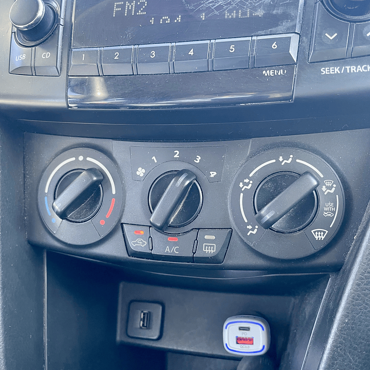 Suzuki Swift 1.2 GLS Manual 2015 10