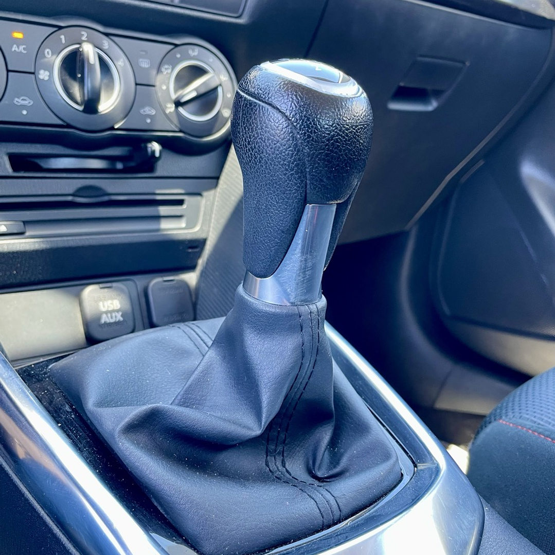 Mazda 2 1.5 Manual S 2017 16