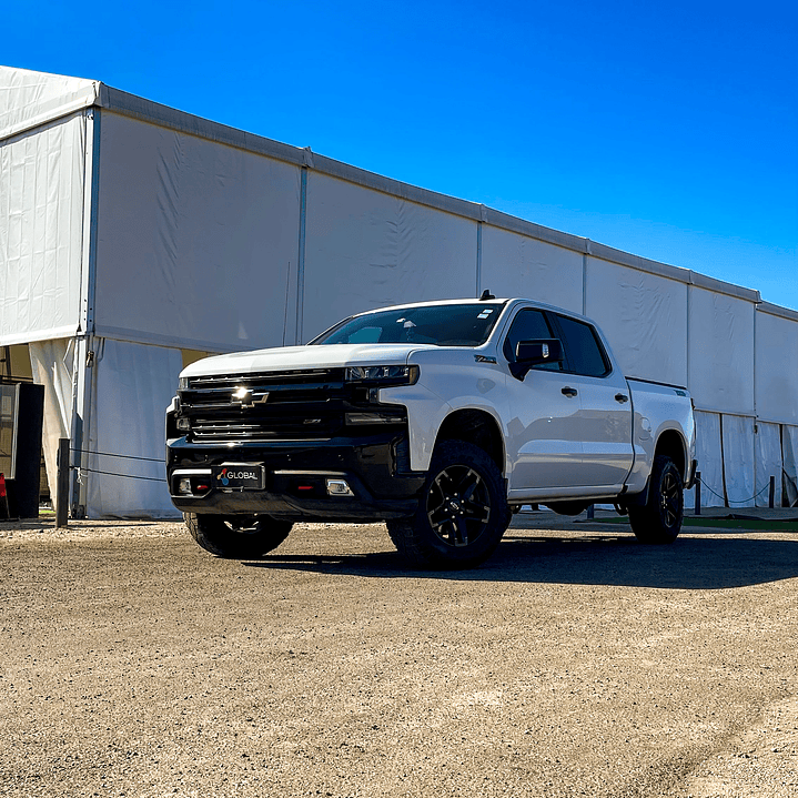 Chevrolet Silverado 5.3 Trailboss 4x4 Aut 2021 3