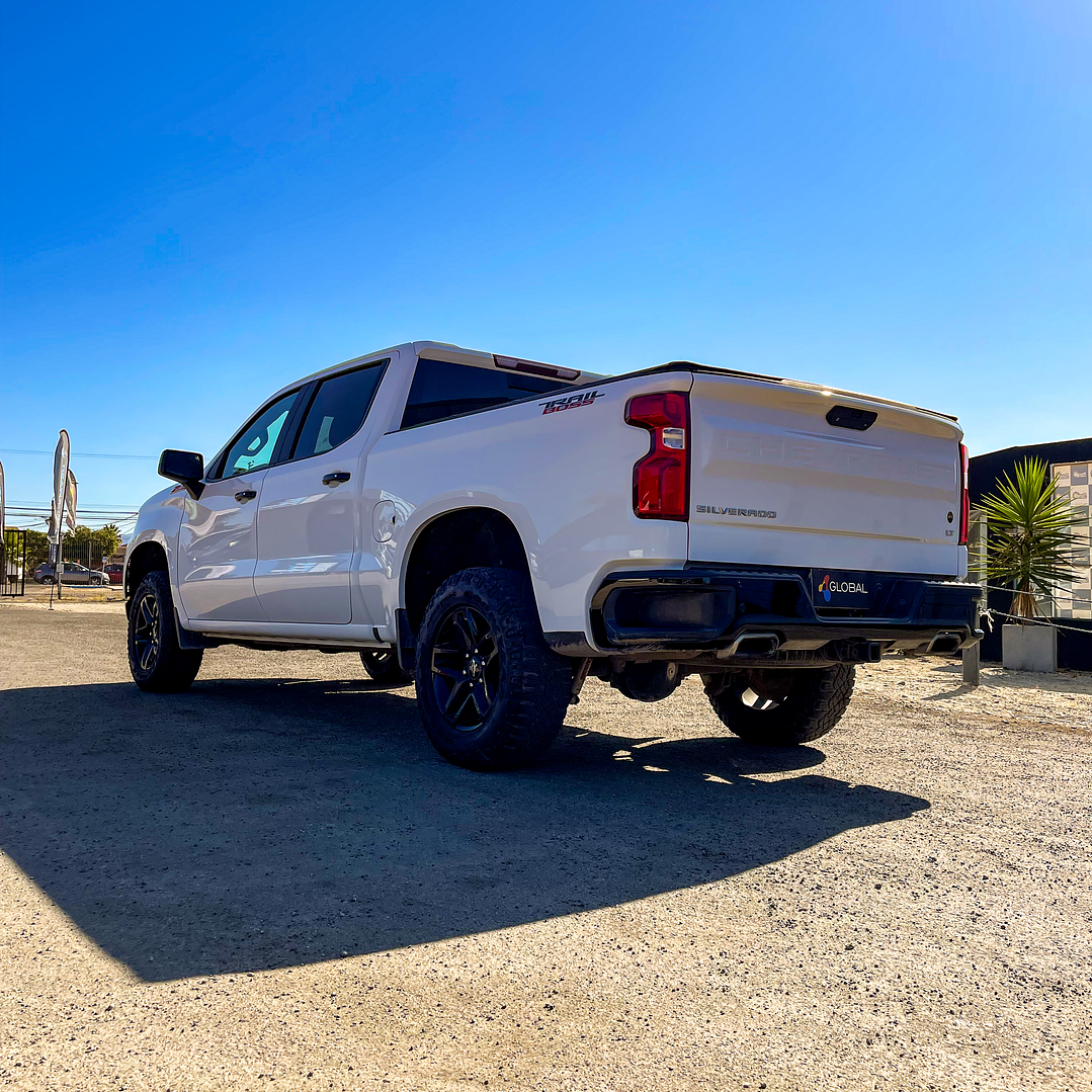 Chevrolet Silverado 5.3 Trailboss 4x4 Aut 2021 4