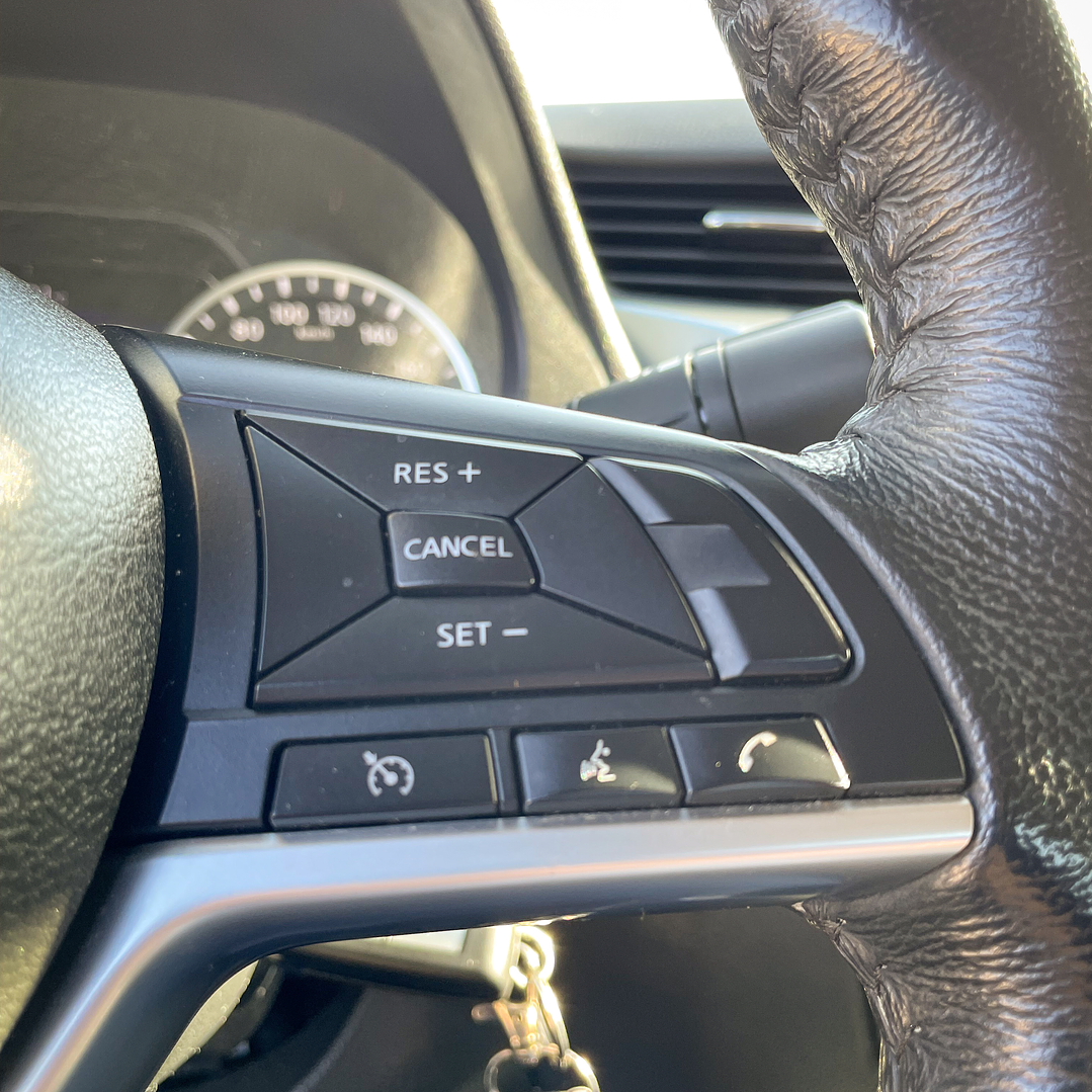 Nissan Navara 2.3 Manual 4x2 EX 2022 12