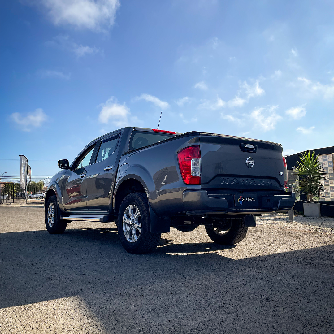 Nissan Navara 2.3 Manual 4x2 EX 2022 4