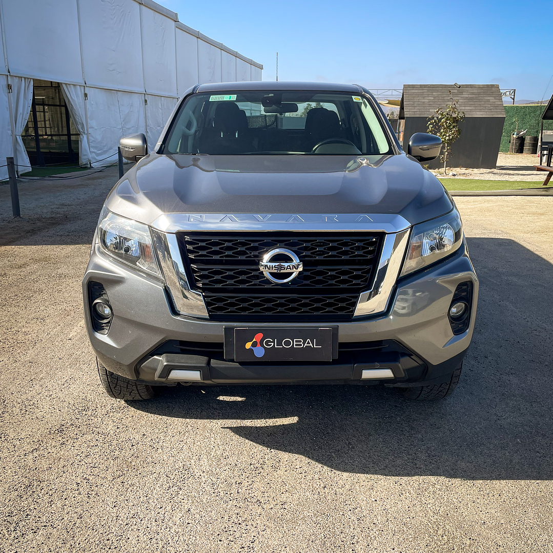 Nissan Navara 2.3 Manual 4x2 EX 2022 5