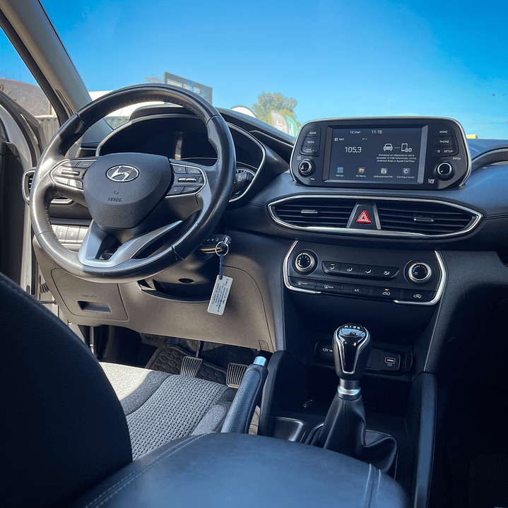 Hyundai Santa Fe 2.4 Manual 5 Asientos GLS 2019 7