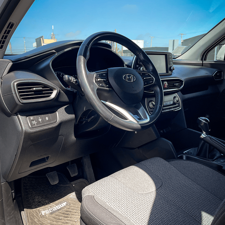 Hyundai Santa Fe 2.4 Manual 5 Asientos GLS 2019 9