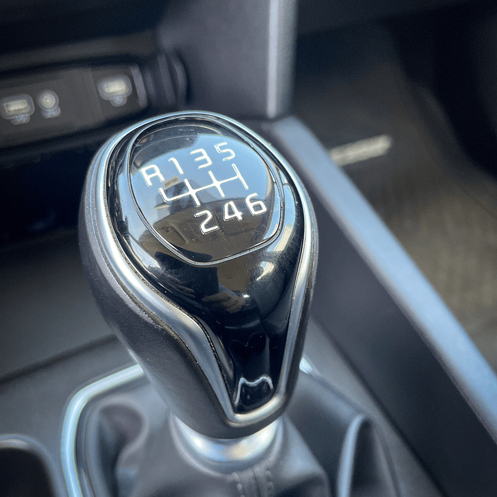 Hyundai Santa Fe 2.4 Manual 5 Asientos GLS 2019 13