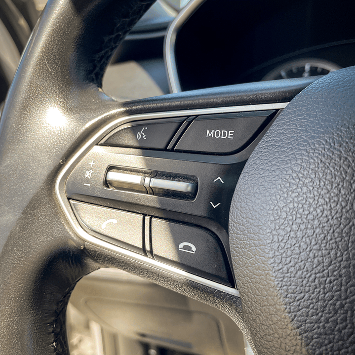 Hyundai Santa Fe 2.4 Manual 5 Asientos GLS 2019 18