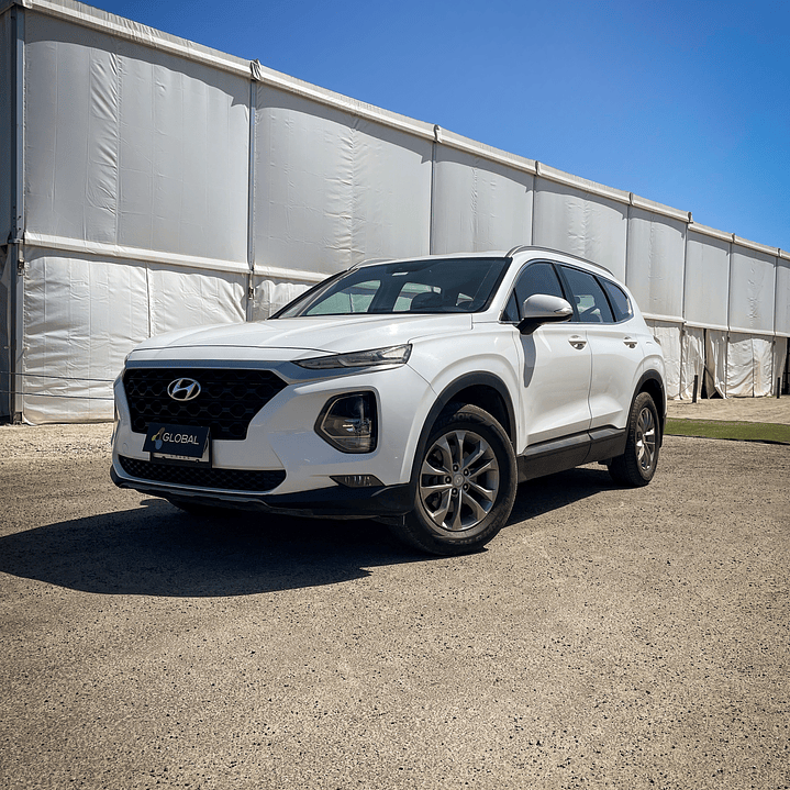 Hyundai Santa Fe 2.4 Manual 5 Asientos GLS 2019 3