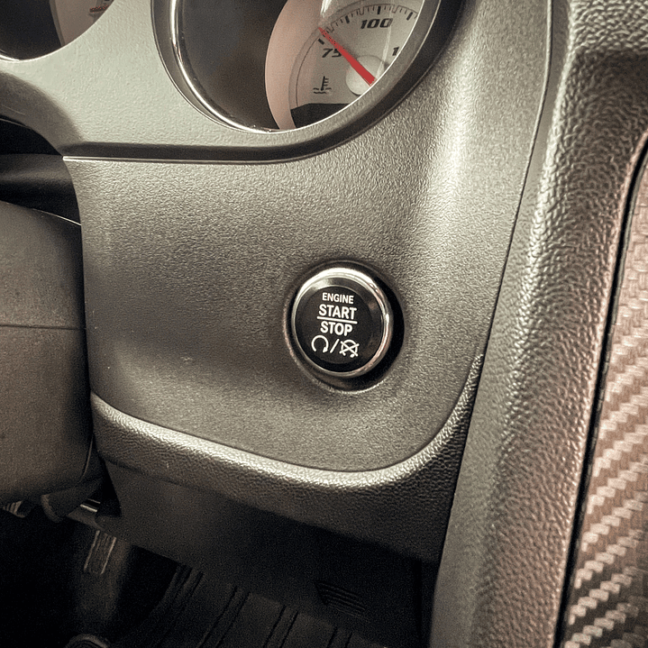 Dodge Challenger 6.4 SRT8 Automático 2012 19