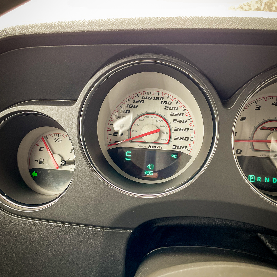 Dodge Challenger 6.4 SRT8 Automático 2012 20