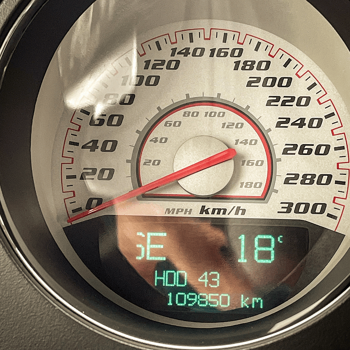 Dodge Challenger 6.4 SRT8 Automático 2012 24