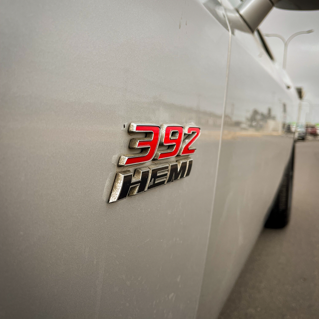 Dodge Challenger 6.4 SRT8 Automático 2012 11