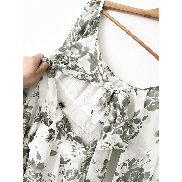 Vestido floral (M)