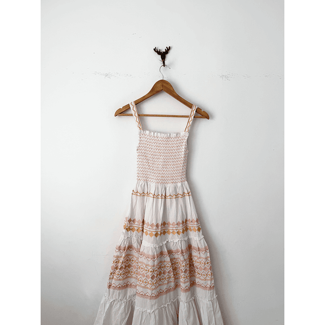 Vestido bordado (XS)