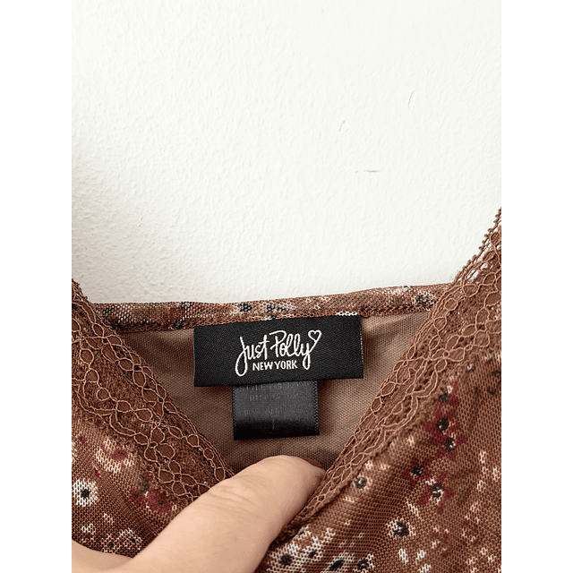 Polera florecitas (ML)