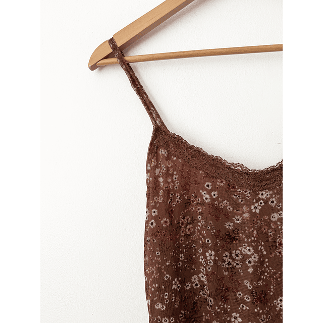 Polera florecitas (ML)