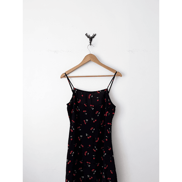 Vestido cherry (M)