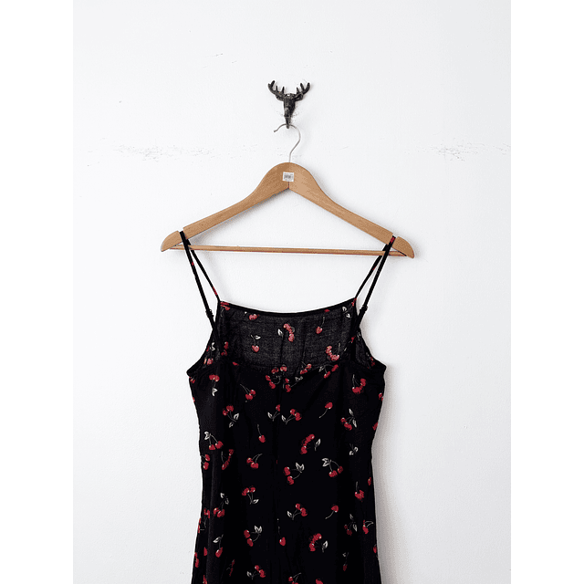 Vestido cherry (M)