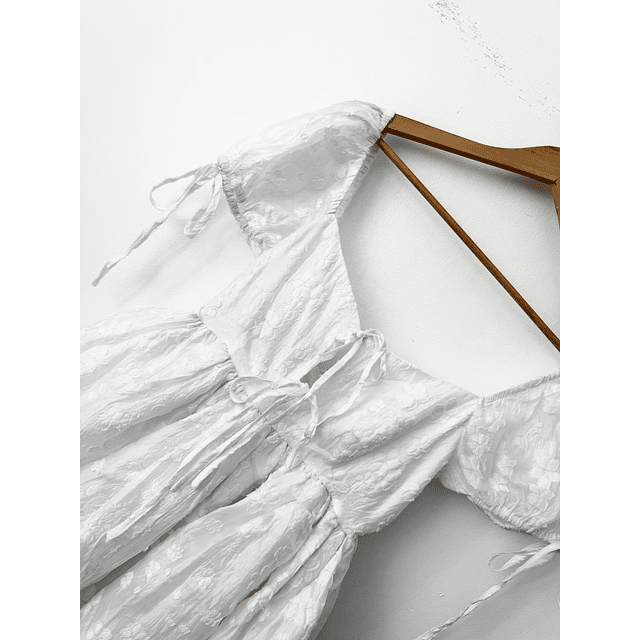 Vestido blanco (M)