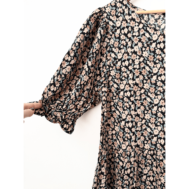 Vestido floral (M)