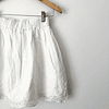 Falda blanca (XS)