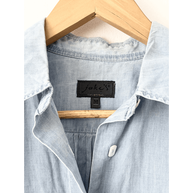 Camisa celeste (M)