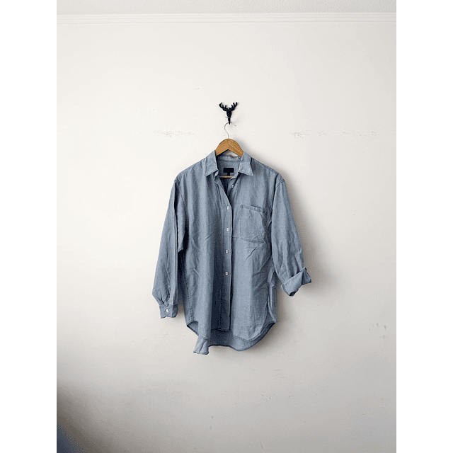 Camisa celeste (M)