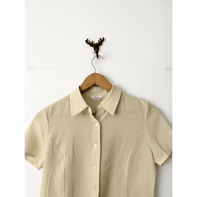 Camisa amarilla (S)