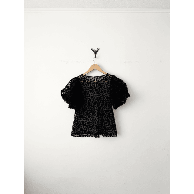 Polera negra (M)