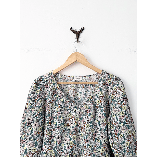 Blusa florecitas (M)