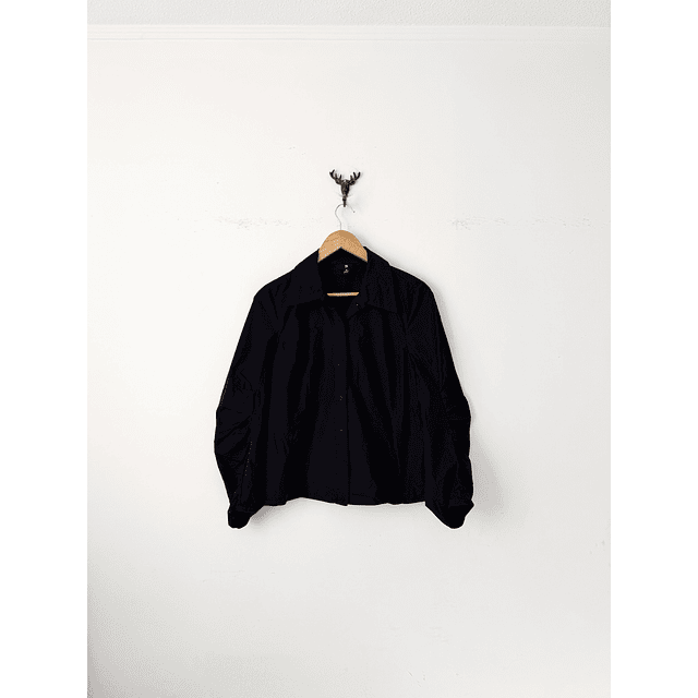 Blusa negra (M)