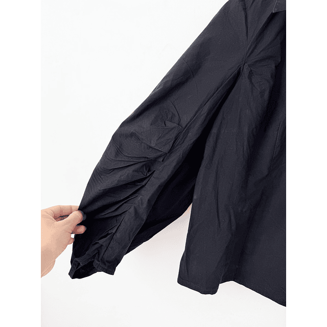 Blusa negra (M)