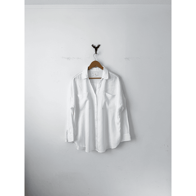 Camisa blanca (M)