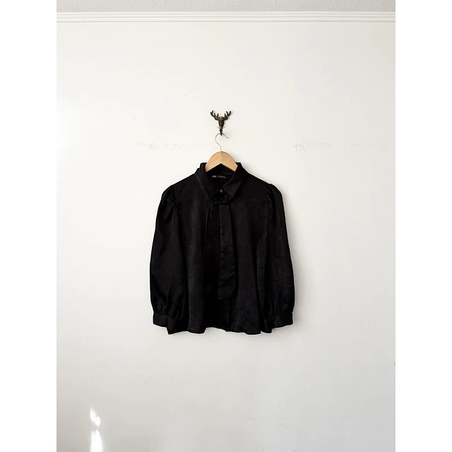 Blusa satén (S)